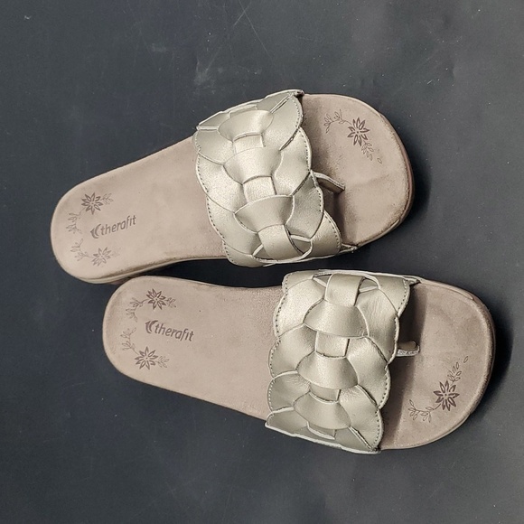 Therafit Delilah Leather Slide Slip-on Thong Sandal Like New 8.5-9 - Picture 1 of 8